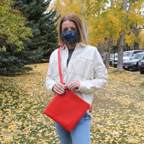 ⭐️🍊NWT🍊⭐️ OTG 24/7 #6 Orange crossbody - Picture 4 of 13